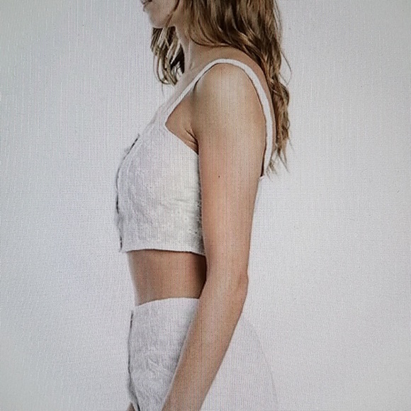 Button Down Details set - Picture 5 of 6